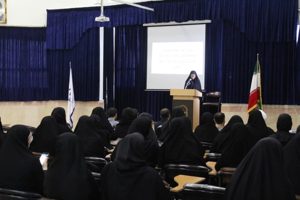 مراسم تکرسم و معارفه مسئولین بسیج دانشجویی پردیس الزهرا (س) سمنان  4