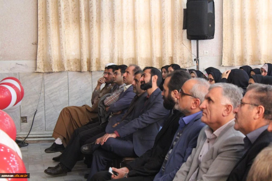 برگزاری مراسم روز دانشجو در مدیریت امور پردیس های استان سمنان 5