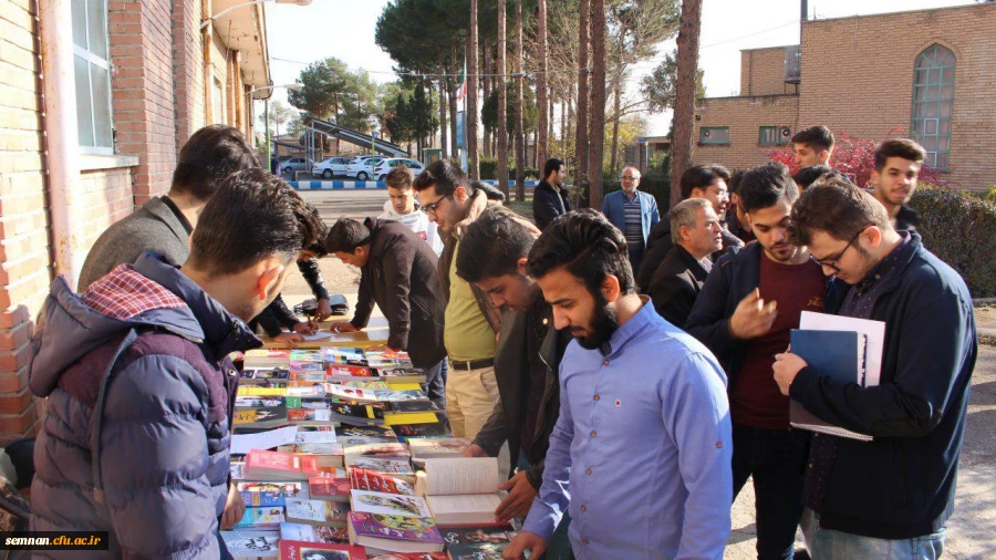 برگزاری مراسم هفته پژوهش در مدیریت پردیس های استان سمنان 2