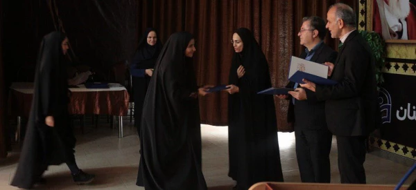 برگزاری مراسم هفته پژوهش در مدیریت پردیس های استان سمنان 6