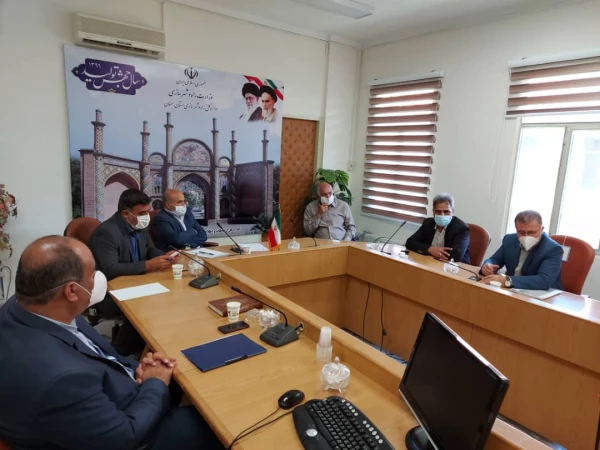 نشست تخصصی در خصوص بررسی و رفع موانع و مشکلات زمین های دانشگاه فرهنگیان استان سمنان  3