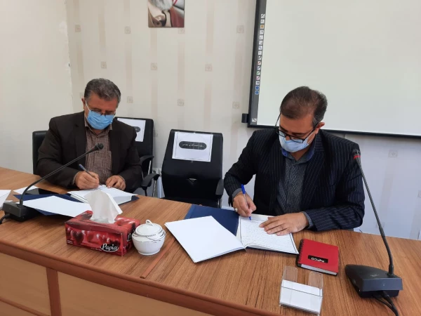 انعقاد تفاهم نامه فی مابین دانشگاه فرهنگیان و اداره کل فنی و حرفه ای استان سمنان 6