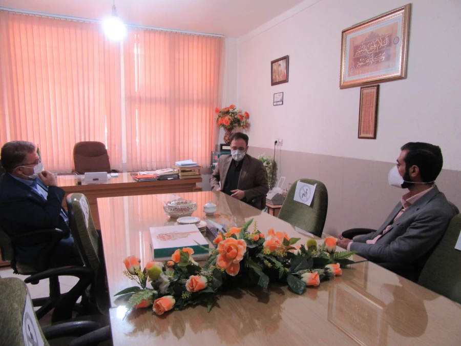 جلسه مشترک مدیریت پردیس های استان سمنان با مدیر هسته گزینش اداره کل آموزش و پرورش 3