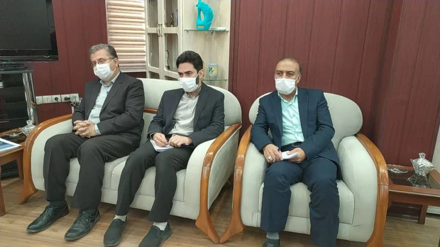 جلسه مشترک با حضور فرماندار سمنان،مدیر کل آموزش و پرورش استان و سرپرست مدیریت پردیس های استانی دانشگاه فرهنگیان در محل فرمانداری 2