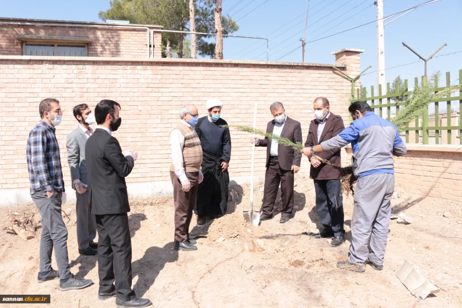 برگزاری مراسم روز درختکاری در پردیس شهیدرجایی  3