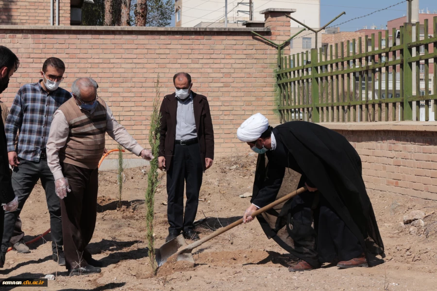 برگزاری مراسم روز درختکاری در پردیس شهیدرجایی  5
