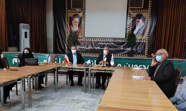 بازدید دکتر کچوییان ( معاون نظارت ،ارزیابی و تضمین کیفیت دانشگاه فرهنگیان ) از این دانشگاه 2