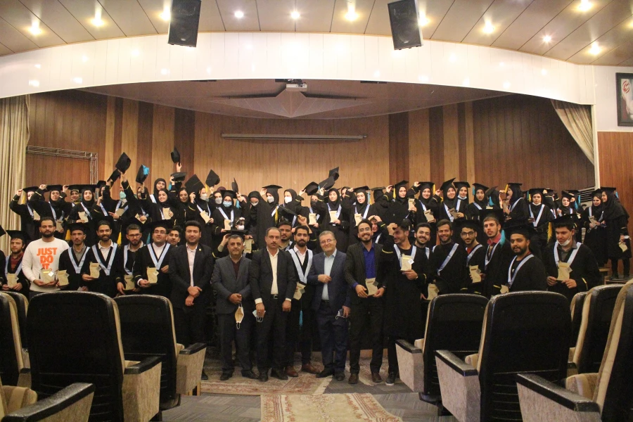 برگزاری آیین دانش آموختگی دانشجو معلمان ورودی 96و95 پردیس های استان سمنان 4