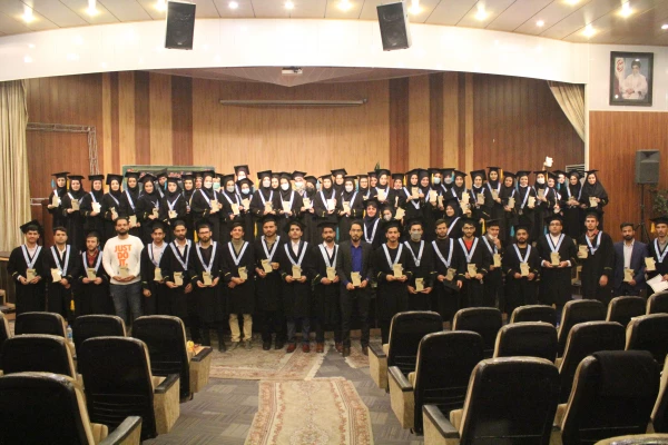 برگزاری آیین دانش آموختگی دانشجو معلمان ورودی 96و95 پردیس های استان سمنان 6