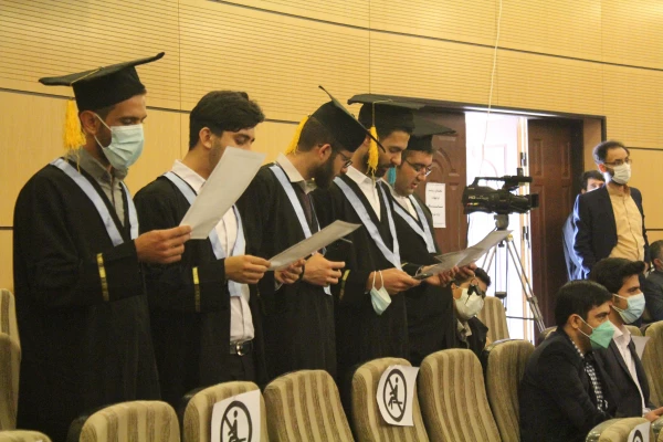 برگزاری آیین دانش آموختگی دانشجو معلمان ورودی 96و95 پردیس های استان سمنان 10