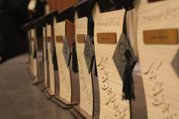 برگزاری آیین دانش آموختگی دانشجو معلمان ورودی 96و95 پردیس های استان سمنان 17