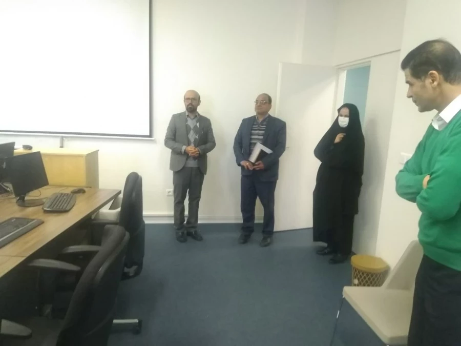 جلسه کارشناسان و مدیر پژوهش پردیس شهید رجایی با کتابخانه مرکزی دانشگاه سمنان 3