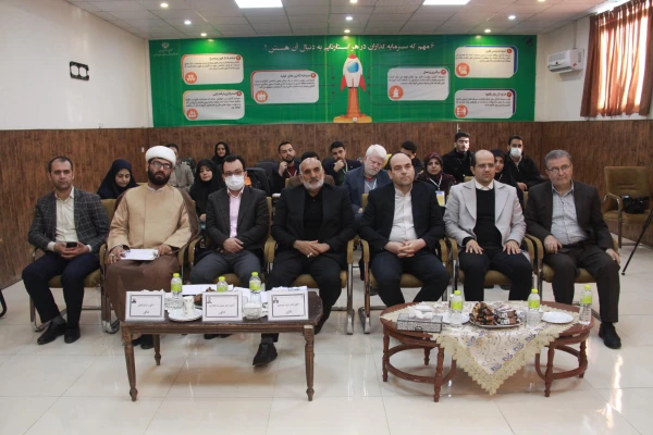 پردیس شهید رجایی دانشگاه فرهنگیان سمنان قهرمان مسابقات مناظره دانشجویان استان سمنان شد 11