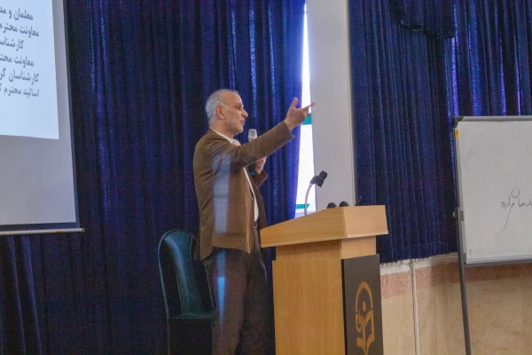 نشست مدارس مجری کارورزی 13