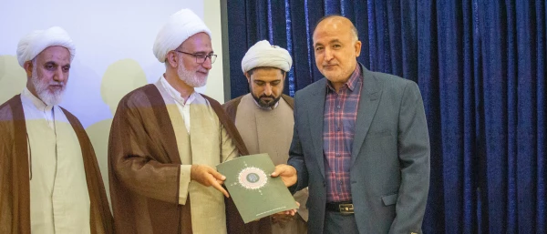 باحضور حجت الاسلام و المسلمین مبشری معاون فرهنگی اجتماعی دانشگاه فرهنگیان کشور برگزار شد؛ آیین تکریم و معارفه مدیر امور پردیس های دانشگاه فرهنگیان استان سمنان 

 2