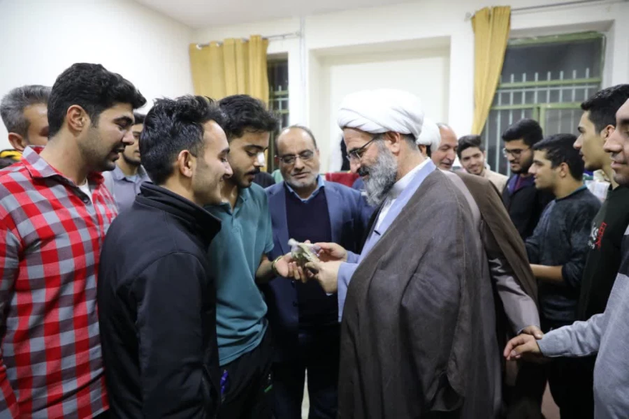 دیدار امام جمعه محترم با دانشجو معلمان پردیس شهیدرجایی 8