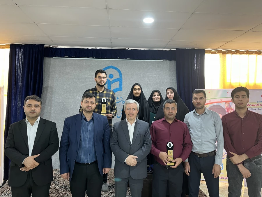 افتخارآفرینی دانشجومعلمان استان سمنان در یازدهمین جشنواره تدریس برتر  3