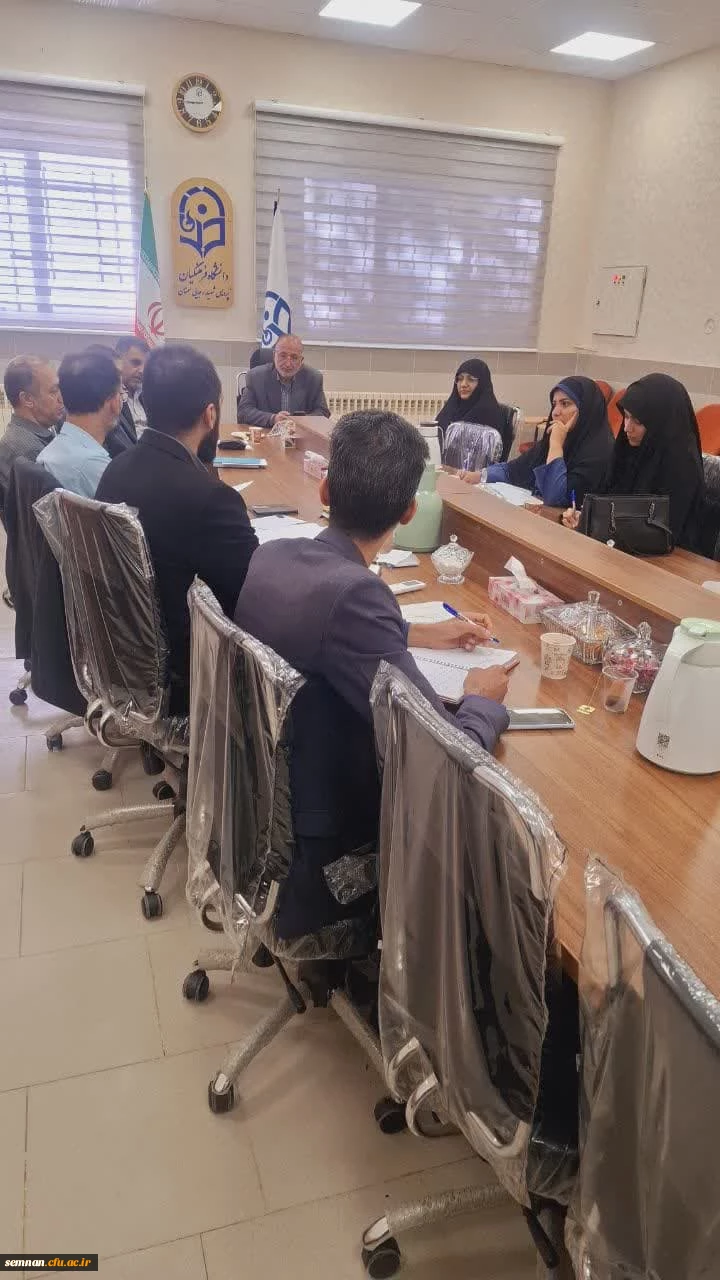 گالری دانشگاه فرهنگیان سمنان از سال 1401 الی 1404 12