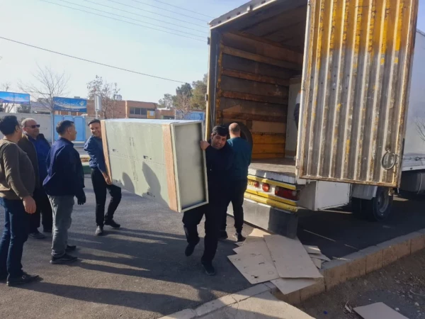 تهیه تخت، کمد و صندلی مطالعه 2