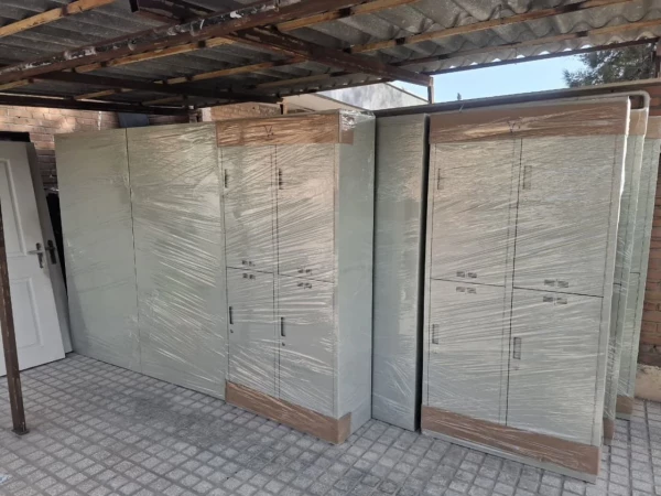 تهیه تخت، کمد و صندلی مطالعه 3