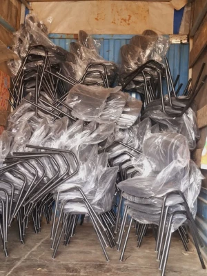 تهیه تخت، کمد و صندلی مطالعه 6