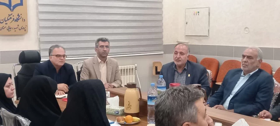 دومین نشست انجمن خیرین و بررسی مسائل دانشگاه فرهنگیان استان سمنان 3