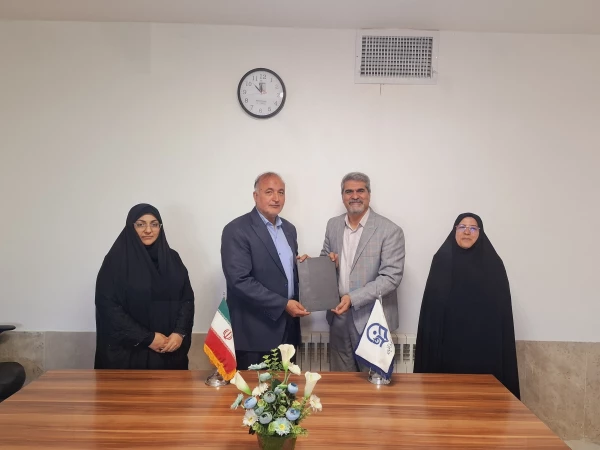 انعقاد تفاهم نامه همکاری بین دانشگاه فرهنگیان استان سمنان و پارک علم و فن آوری دانشگاه سمنان 3