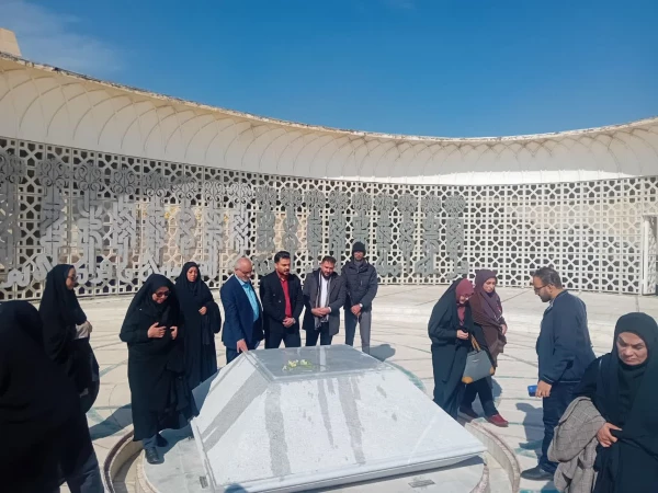 بازدید کارکنان از اداره حفظ آثار و ارزشهای دفاع مقدس استان سمنان  3
