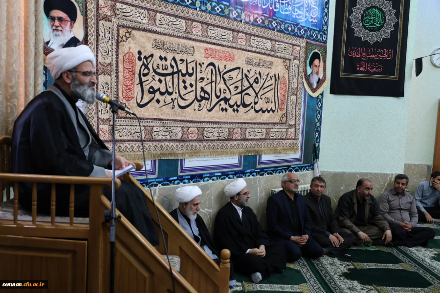 برگزاری مراسم بزرگداشت اربعین شهادت امام خامنه ای (قدس سره) در دانشگاه فرهنگیان استان سمنان 8